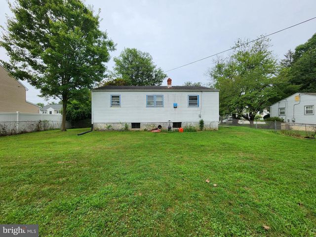 819 OLD HARMONY RD, Newark, DE 19711