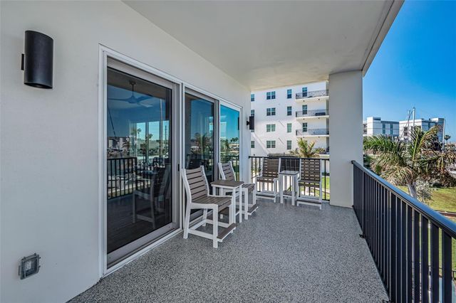 400 150TH AVENUE 207, Madeira Beach, FL 33708