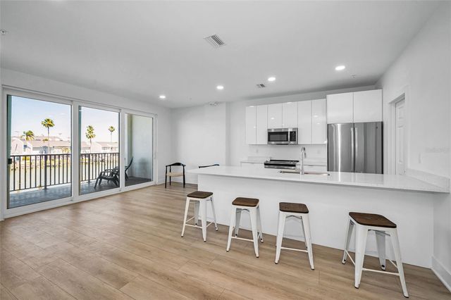 400 150TH AVENUE 207, Madeira Beach, FL 33708