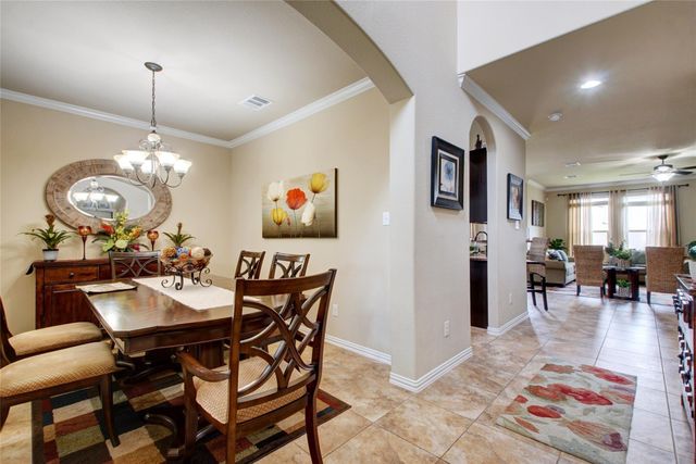2004 Autumn Run LN, Round Rock, TX 78665
