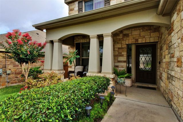 2004 Autumn Run LN, Round Rock, TX 78665