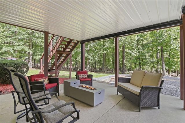 3663 Walden Lane, Acworth, GA 30102