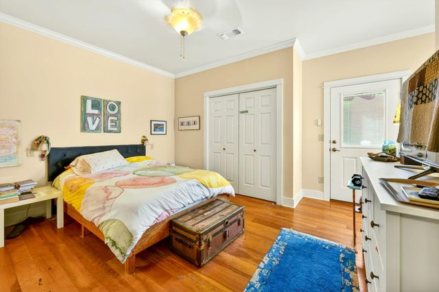 240 S Oregon Street, Jacksonville, OR 97530