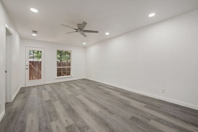 6215 Post Oak Terrace, Fort Worth, TX 76112