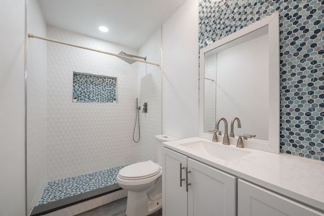 6215 Post Oak Terrace, Fort Worth, TX 76112