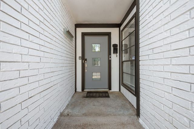 6215 Post Oak Terrace, Fort Worth, TX 76112