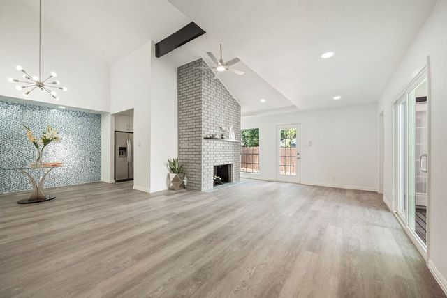6215 Post Oak Terrace, Fort Worth, TX 76112