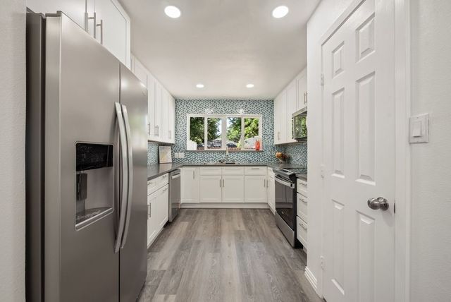 6215 Post Oak Terrace, Fort Worth, TX 76112