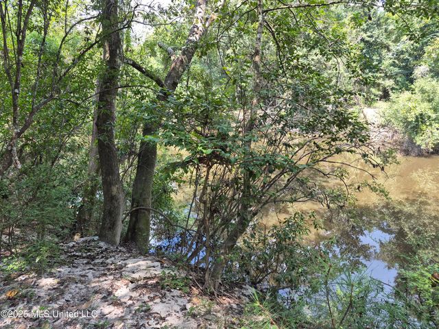 13756 River Road, Gulfport, MS 39503