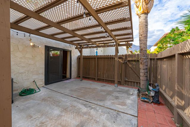 343 W Mariscal Road, Palm Springs, CA 92262