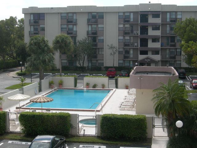 2771 Riverside Drive 109-A, Coral Springs, FL 33065