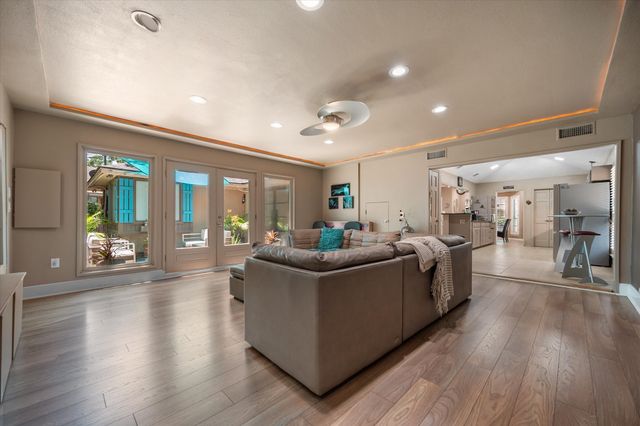4505 Lake Park Drive, Arlington, TX 76016