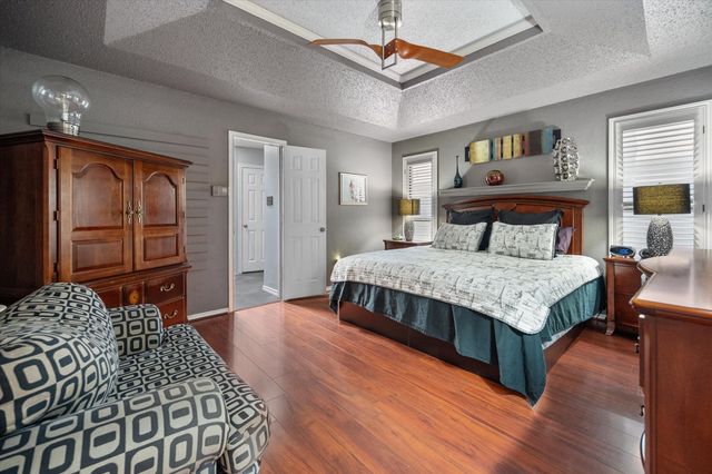 4505 Lake Park Drive, Arlington, TX 76016