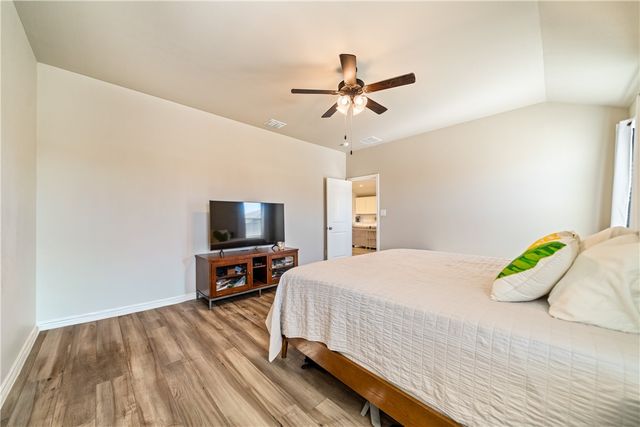 7609 Bayley Lane, Corpus Christi, TX 78414