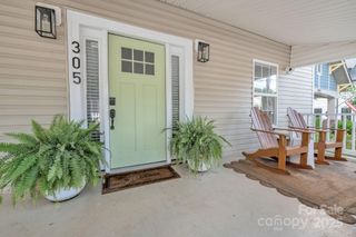 305 Solomon Street, Charlotte, NC 28216