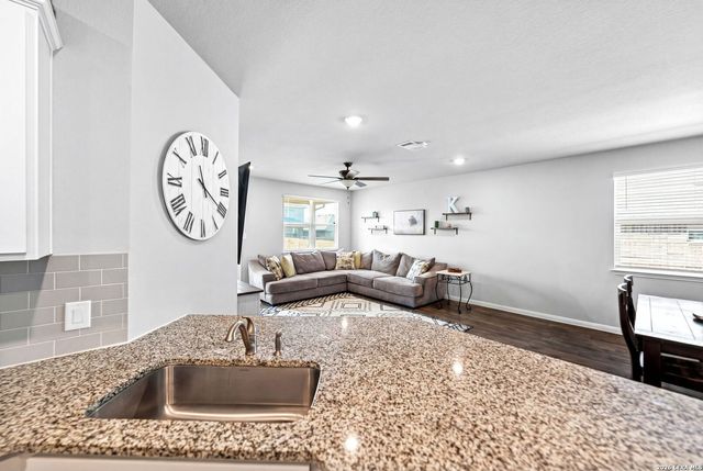 117 Pronghorn Cir, San Marcos, TX 78666