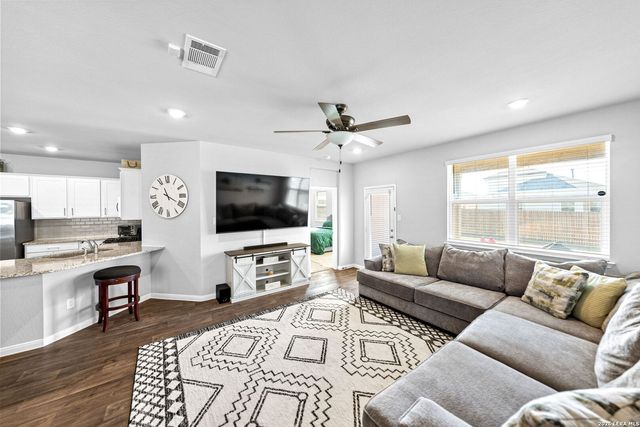 117 Pronghorn Cir, San Marcos, TX 78666