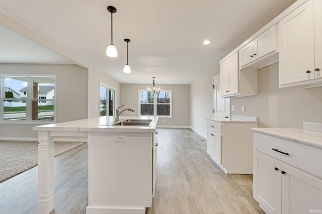 4805 Falcon Parkway, New Haven, IN 46774