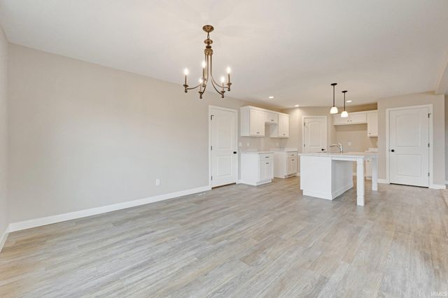 4805 Falcon Parkway, New Haven, IN 46774