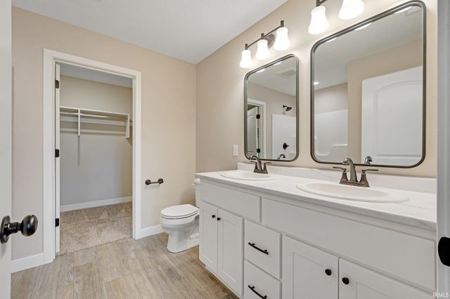 4805 Falcon Parkway, New Haven, IN 46774