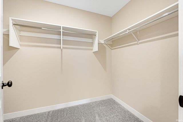 4805 Falcon Parkway, New Haven, IN 46774