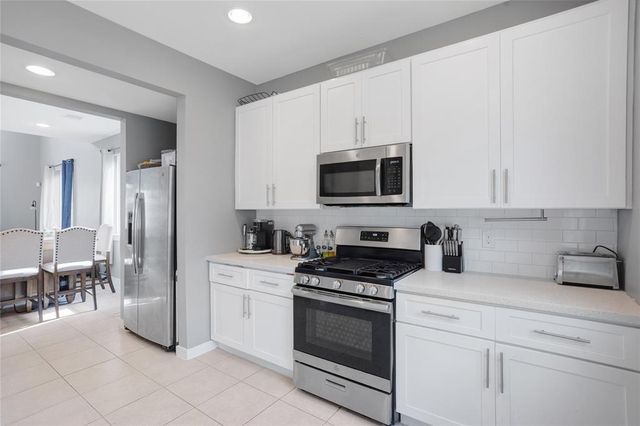 4625 Mallow Street, Houston, TX 77051