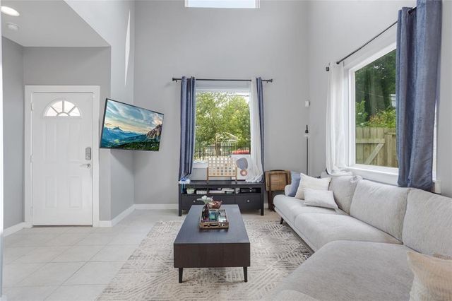 4625 Mallow Street, Houston, TX 77051