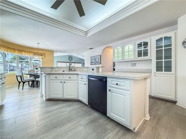 2030 SE 6th LN, Cape Coral, FL 33990