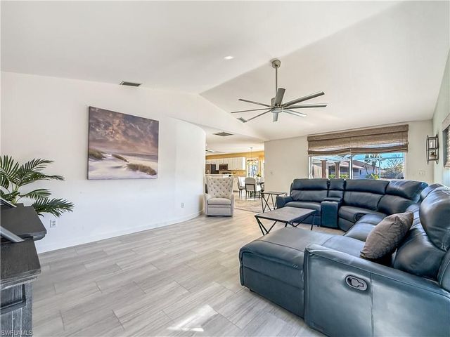 2030 SE 6th LN, Cape Coral, FL 33990