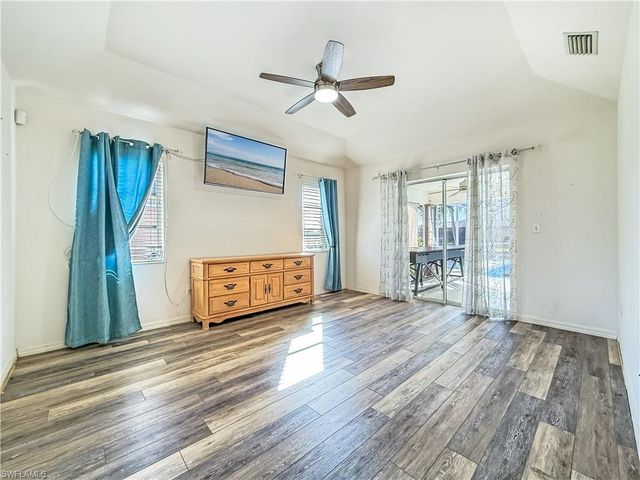 2030 SE 6th LN, Cape Coral, FL 33990