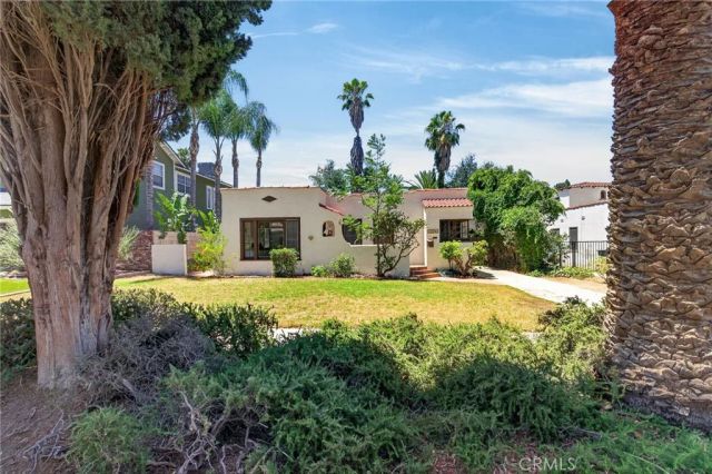 3956 Beechwood, Riverside, CA 92506