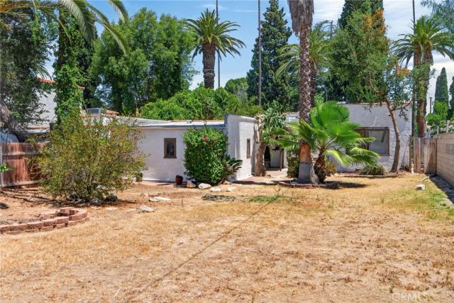 3956 Beechwood, Riverside, CA 92506