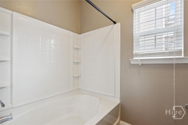 151 Waverly Way, Savannah, GA 31407