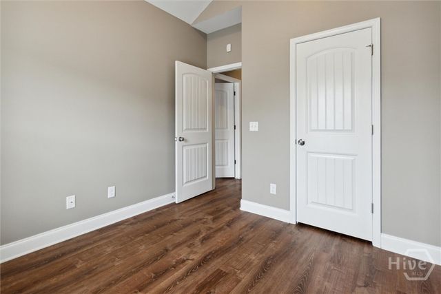 151 Waverly Way, Savannah, GA 31407