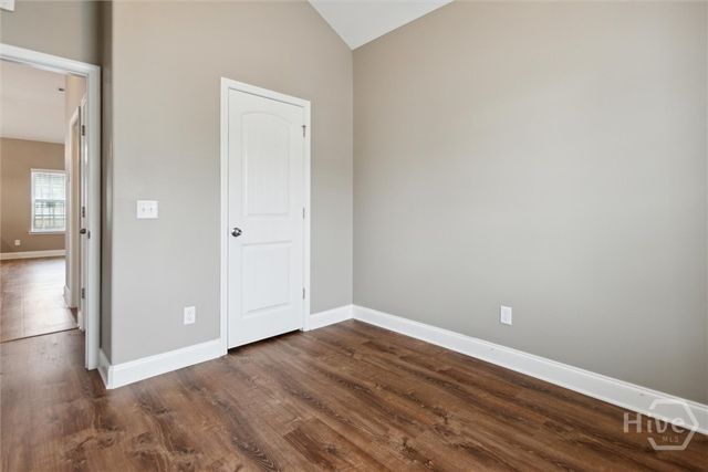 151 Waverly Way, Savannah, GA 31407