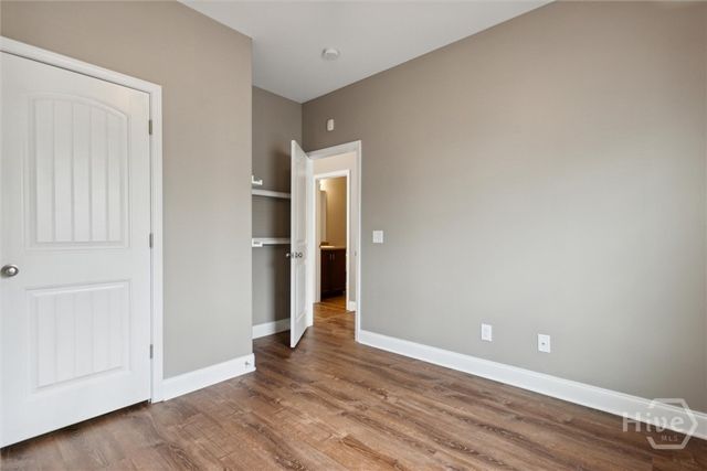 151 Waverly Way, Savannah, GA 31407