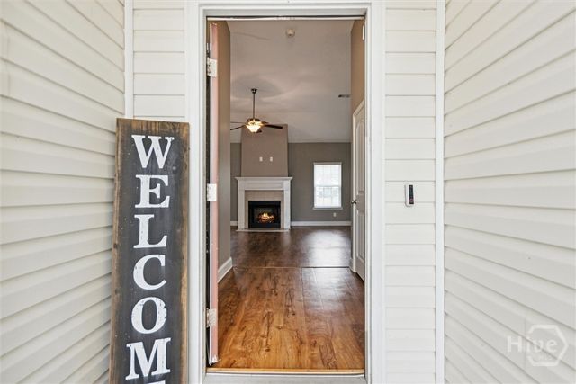 151 Waverly Way, Savannah, GA 31407