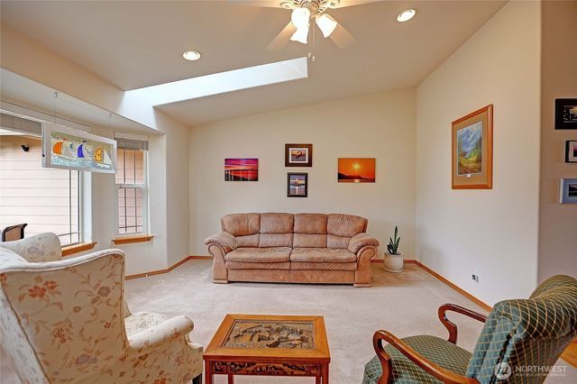 510 Sunnycrest Lane, Camano Island, WA 98282