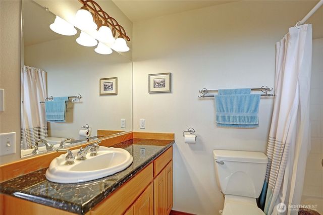 510 Sunnycrest Lane, Camano Island, WA 98282