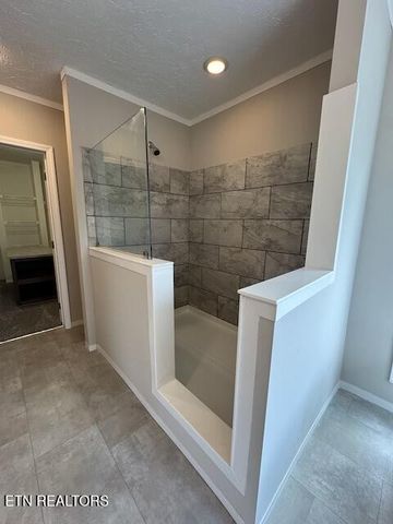 120 Underwood Rd, Sweetwater, TN 37874