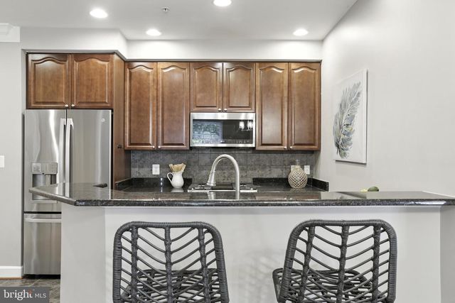 1115 CAMERON ST #104, Alexandria, VA 22314