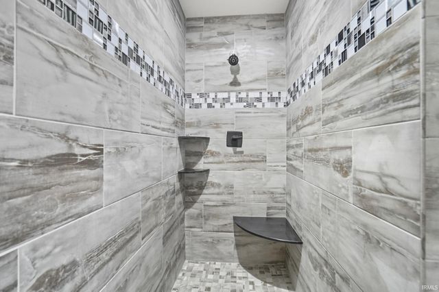 1701 Birch Run, Auburn, IN 46706