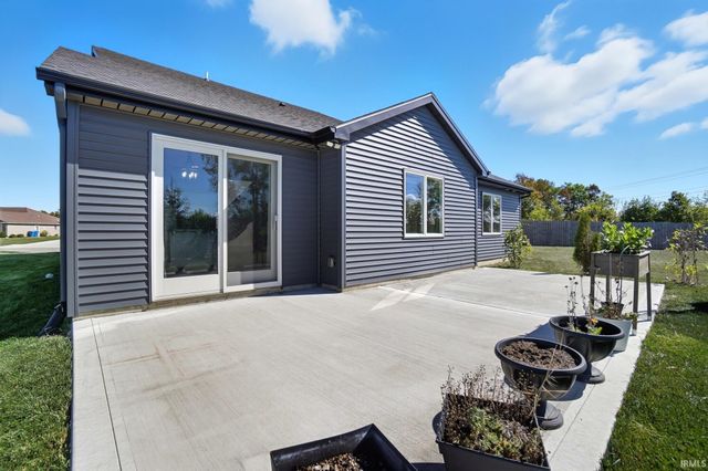 1701 Birch Run, Auburn, IN 46706