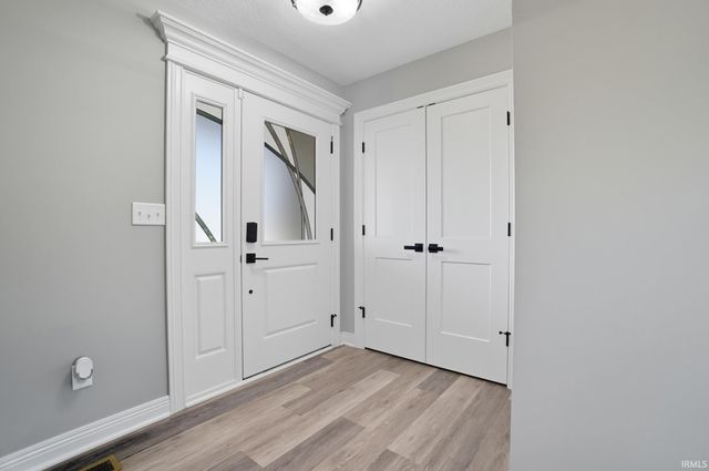 1701 Birch Run, Auburn, IN 46706