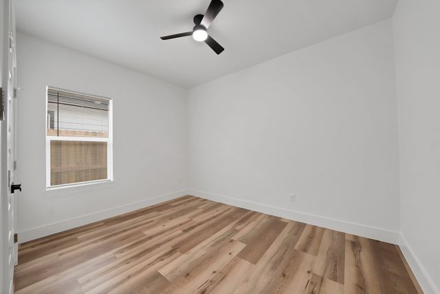 4832 Fitzhugh Avenue, Fort Worth, TX 76105
