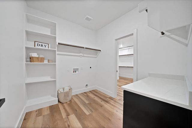 4832 Fitzhugh Avenue, Fort Worth, TX 76105