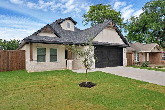 4832 Fitzhugh Avenue, Fort Worth, TX 76105
