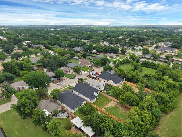 4832 Fitzhugh Avenue, Fort Worth, TX 76105