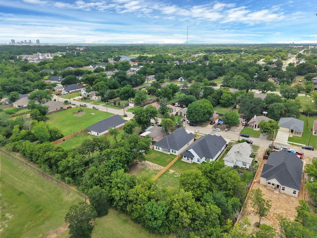 4832 Fitzhugh Avenue, Fort Worth, TX 76105
