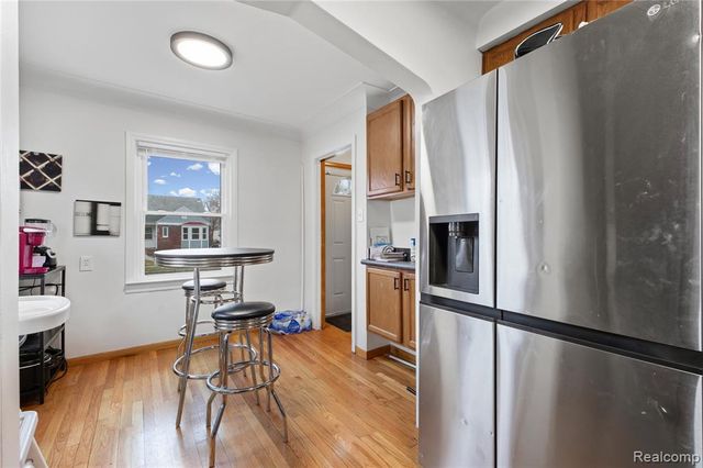 20228 Washtenaw Street, Harper Woods, MI 48225